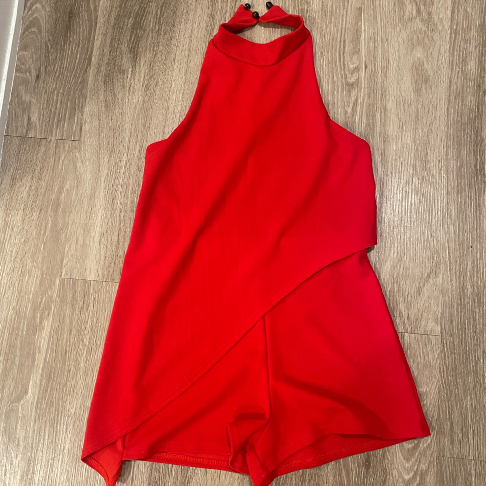 Pretty little thing playsuit US size 6, good condition